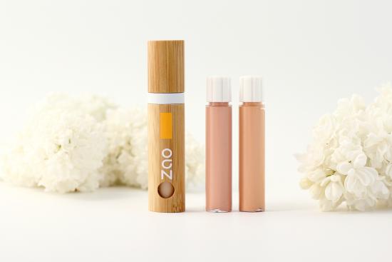 LIGHT TOUCH COMPLEXION , TESTER